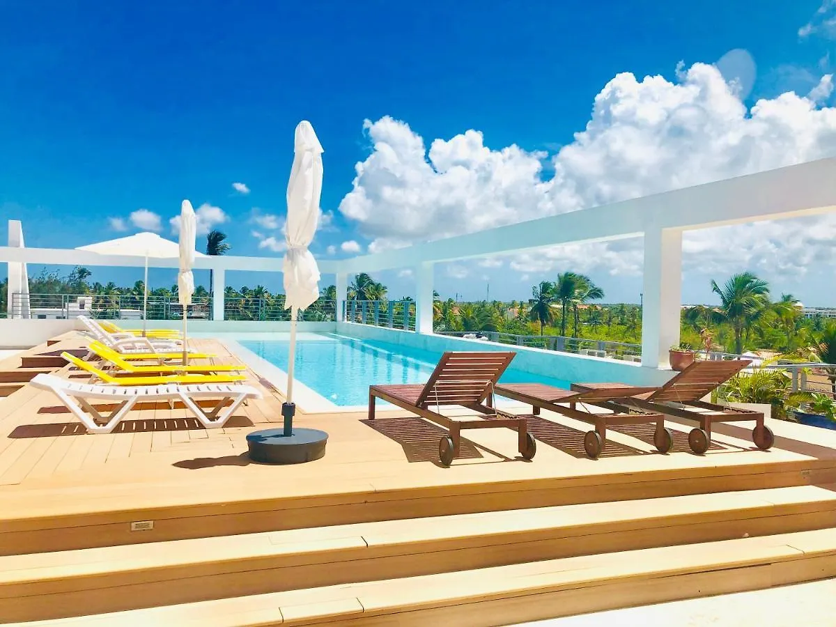 Ducassi Rooftop Pool & Beach Club
